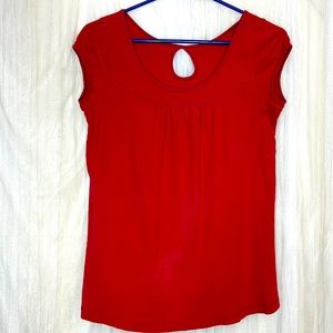 ⭐️ Arizona red cap sleeve top keyhole back round neck waterfall women M